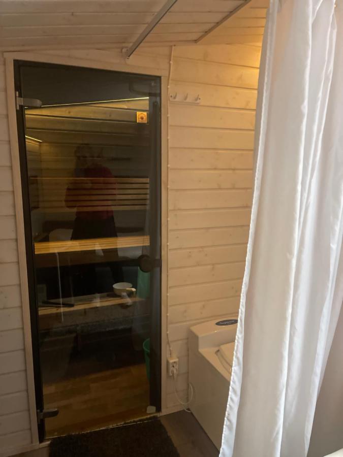 Saunallinen Vierasmaja 1 Km Foeriltae Aurajoelta Turku Dış mekan fotoğraf